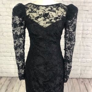 VTG Elegant Lace Dress